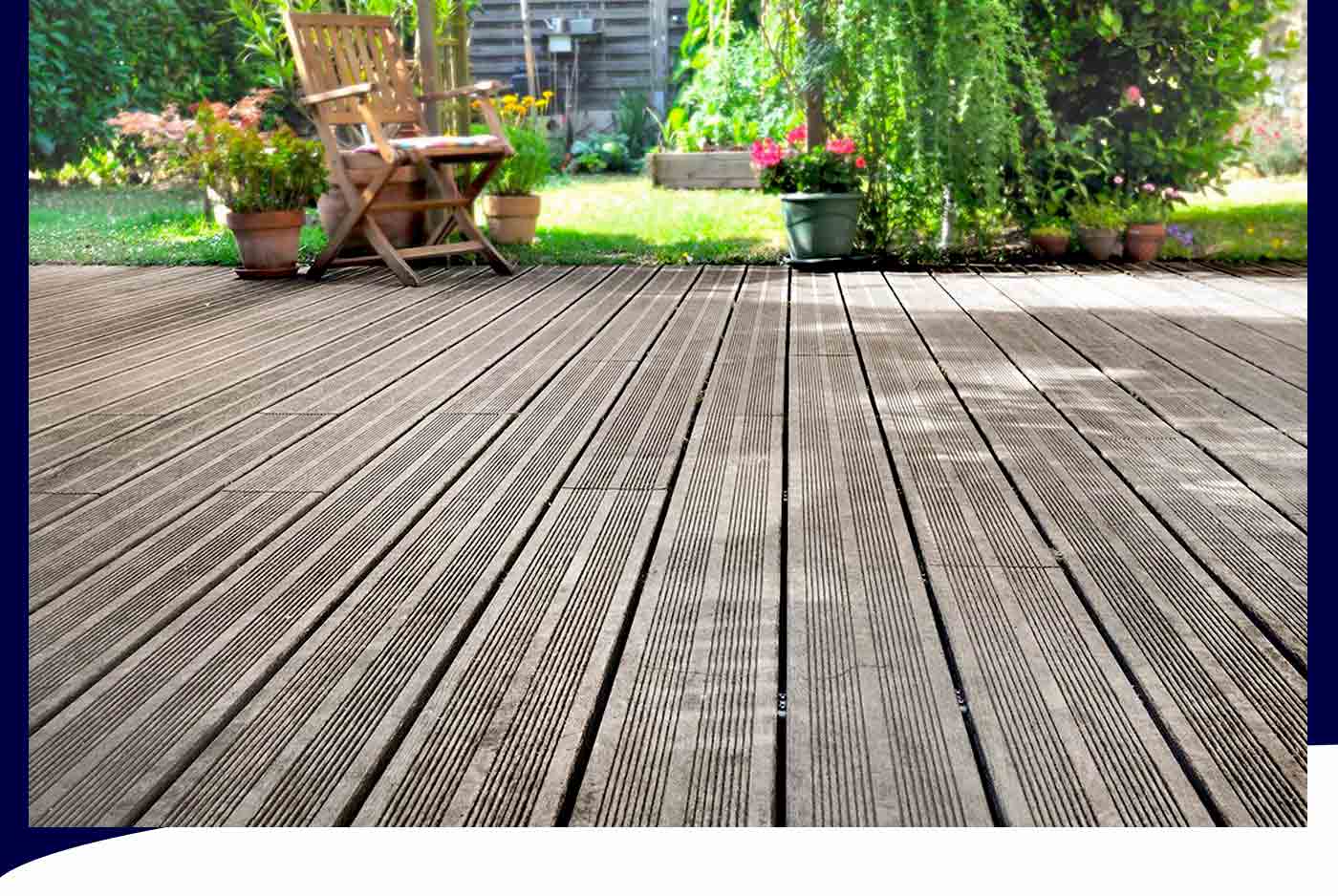 Nettoyage des extérieurs - KENAVO TOITURE - Nettoyage des extérieurs : dallage, allée, terrasse, muret, terrasse et traitement démoussage anti-mousse fongicide, algicide, anti-bactérien ... dans le Morbihan 56 et le Finistère 29