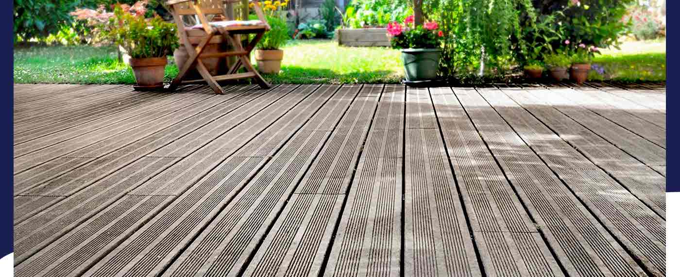 Nettoyage des extérieurs - KENAVO TOITURE - Nettoyage des extérieurs : dallage, allée, terrasse, muret, terrasse et traitement démoussage anti-mousse fongicide, algicide, anti-bactérien ... dans le Morbihan 56 et le Finistère 29
